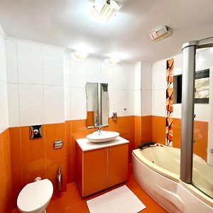 Camera con letto king size